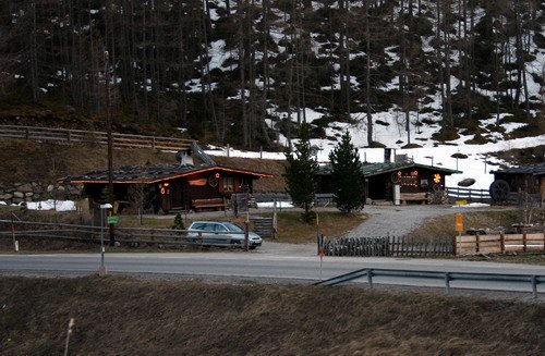 Hütte
